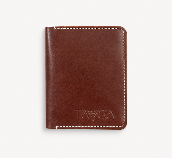 Oil Pull Up Passport Holder